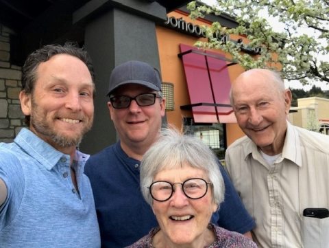 Agnes Wood and family posing for a group selfie.